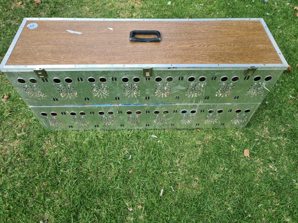 .LOT 3 PIGEON BASKETS Aluminium Pigeon Basket (Can take up to 16